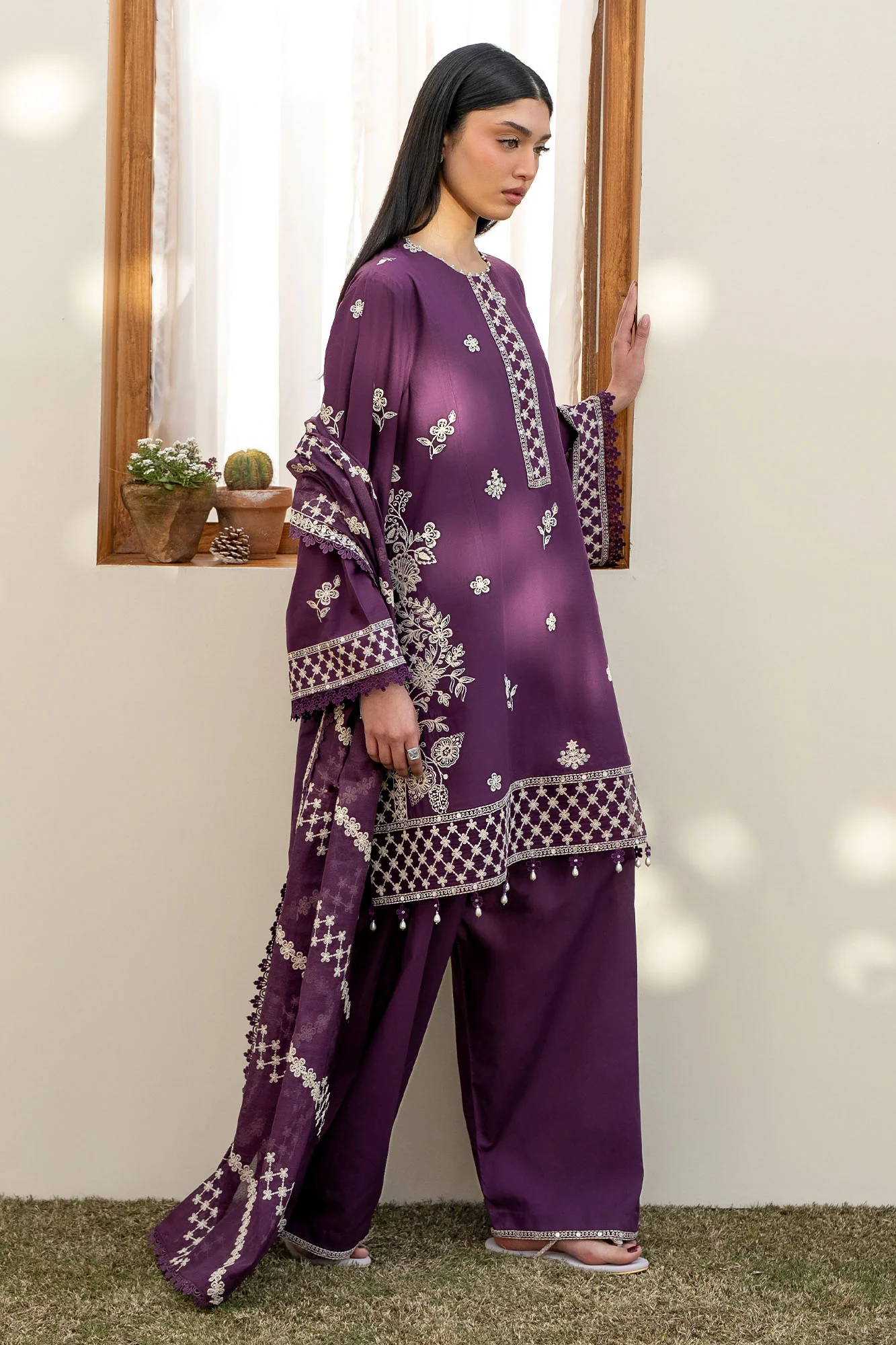 CHIVE BLOSSOM-3PC EMBROIDERED LAWN SUIT - Image 4