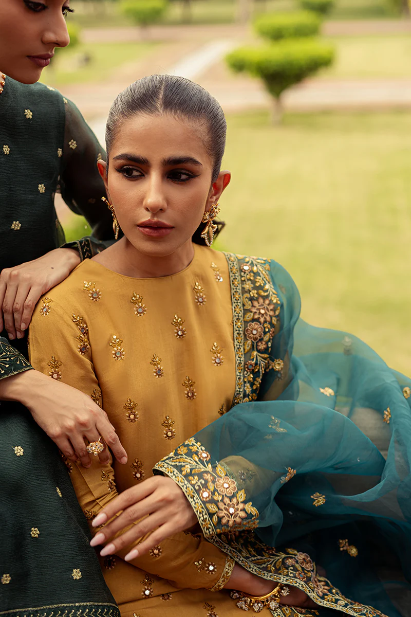 DASTOOR-3PC (SHIRT, TROUSER & DUPATTA) - Image 2