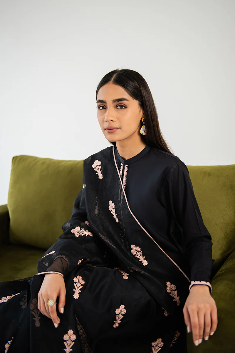 EBONY BLOOM-2 PIECE (SHIRT & DUPATTA) - Image 3