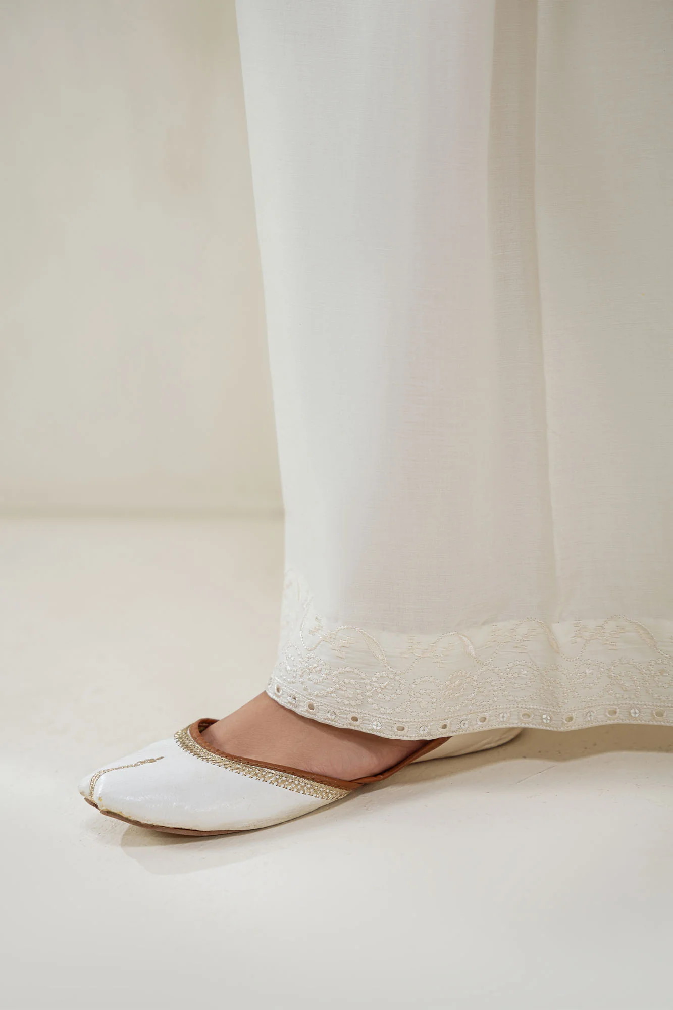 ETHEREAL EASE - Image 5