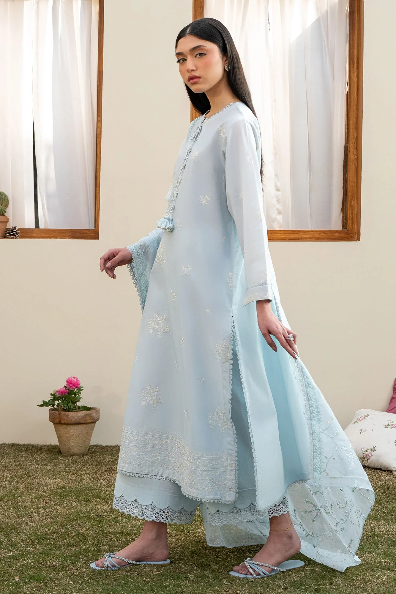 FROSTED MIST-3PC EMBROIDERED LAWN SUIT - Image 5