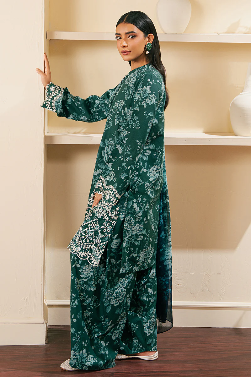 GRACE GREEN-3 PIECE EMBROIDERED CAMBRIC SUIT - Image 4