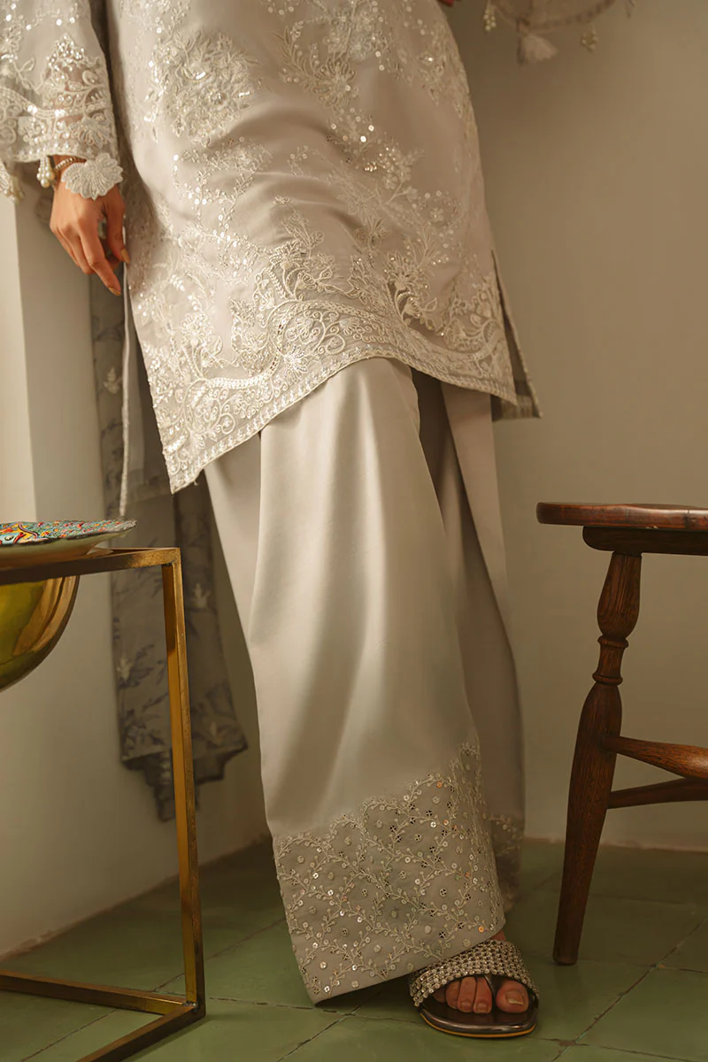 GRAY DAWN-3 PIECE EMBROIDERED SILK SUIT - Image 2