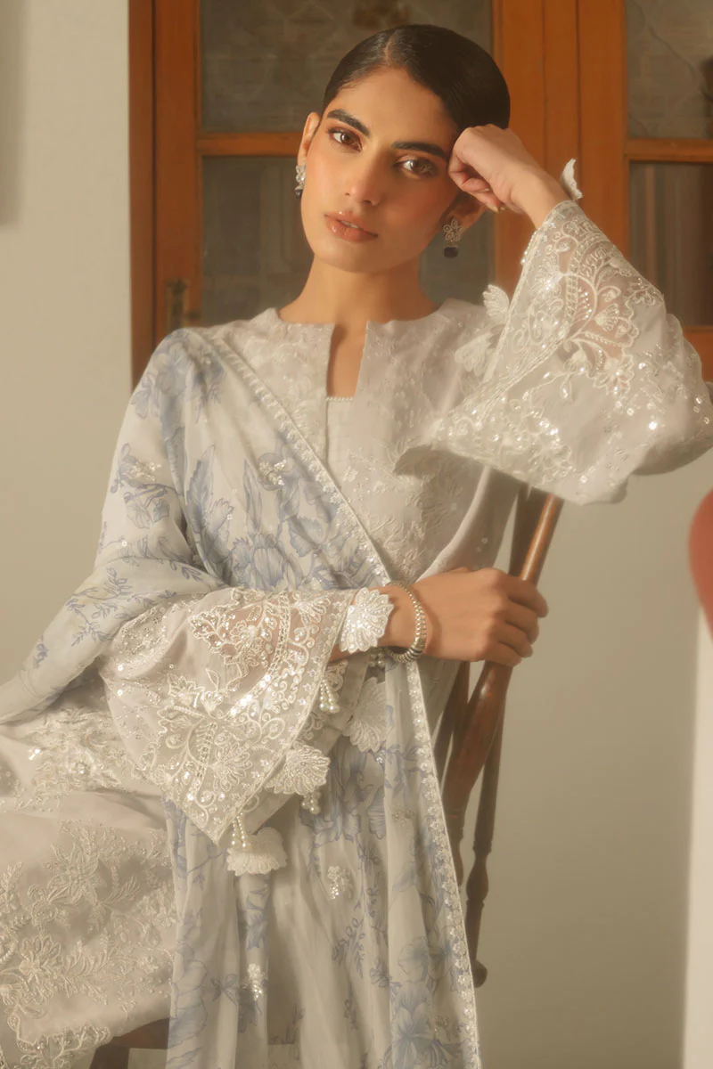 GRAY DAWN-3 PIECE EMBROIDERED SILK SUIT - Image 4