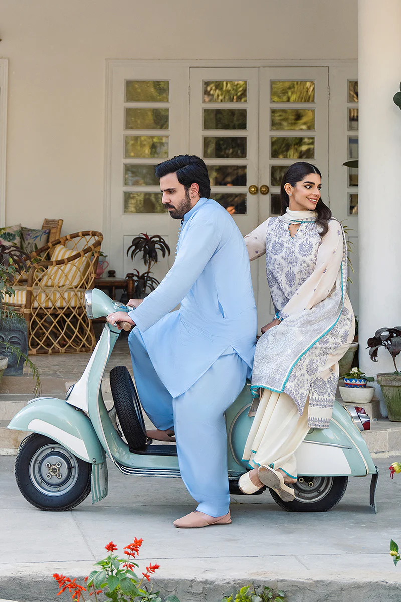 IVORY GLOW-3PC EMBROIDERED LAWN SUIT - Image 6