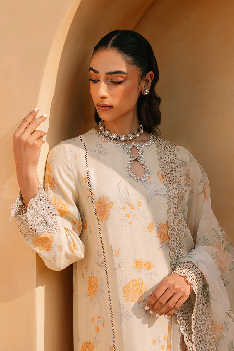 LIME HAZE-2 PIECE SILK EMBROIDERED SUIT - Image 2