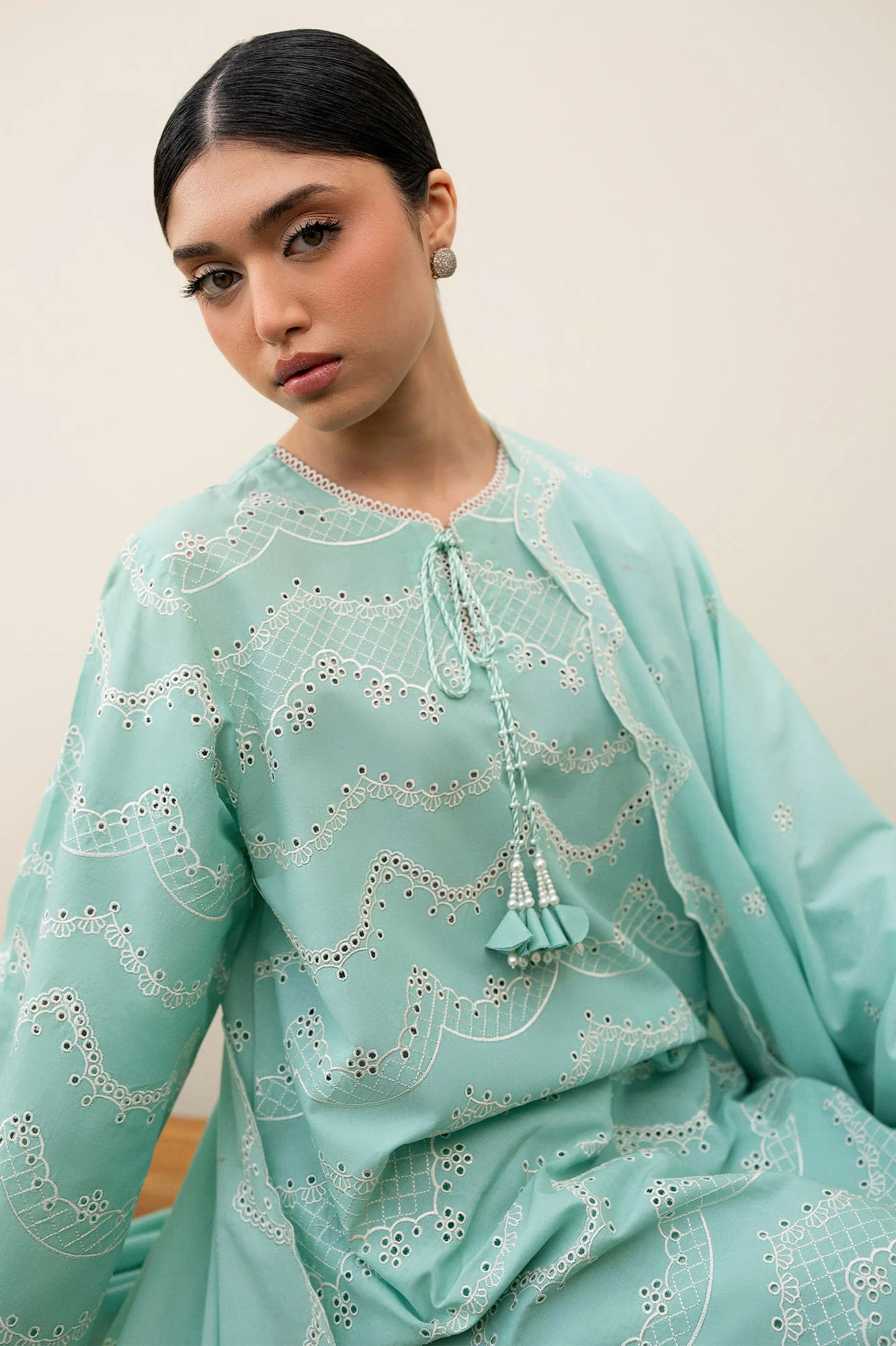 NEO MINT-3PC EMBROIDERED LAWN SUIT - Image 2