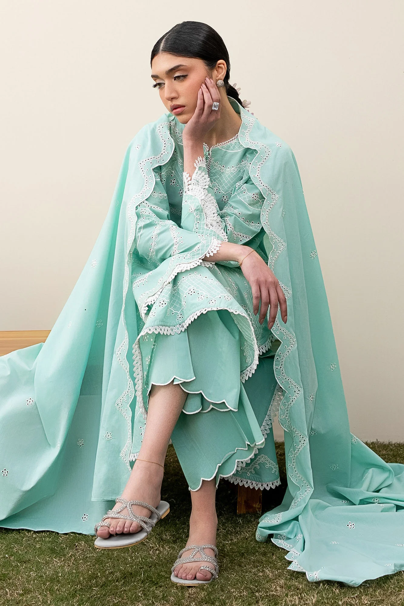 NEO MINT-3PC EMBROIDERED LAWN SUIT - Image 4