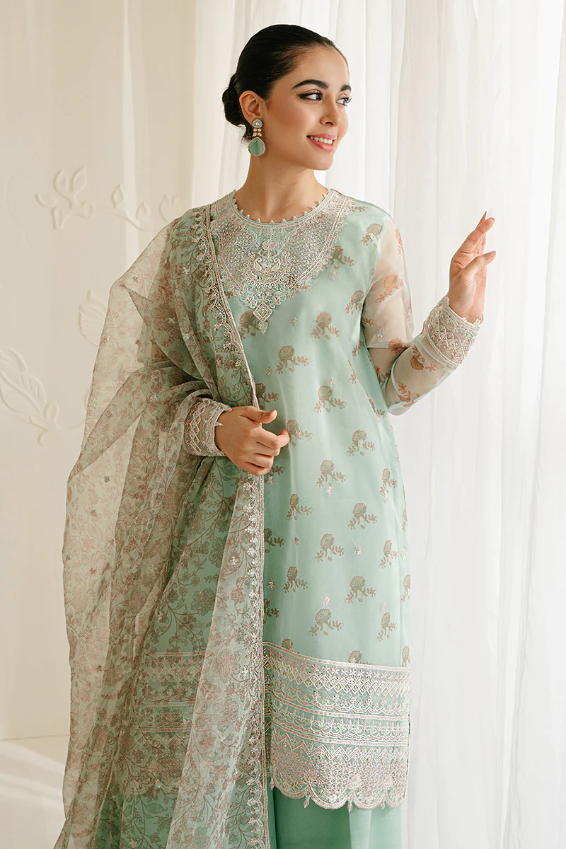 PRISTINE MINT-4PC ORGANZA EMBROIDERED SUIT - Image 4