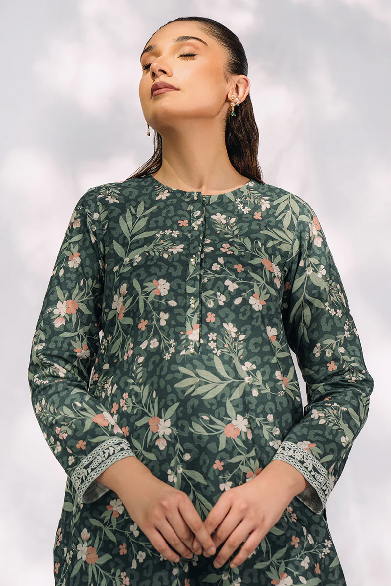 ROSA DIVINE-2PC KHADDAR SUIT - Image 4