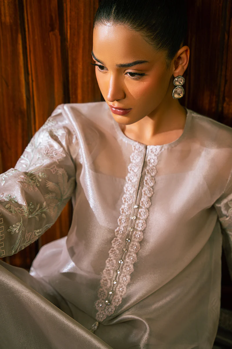 ROSE SHELL-4 PIECE EMBROIDERED ZARI SUIT - Image 7
