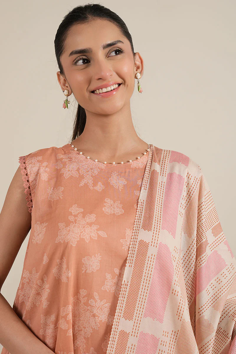CORAL CRUSH-3PC PRINTED LAWN SUIT - Image 2