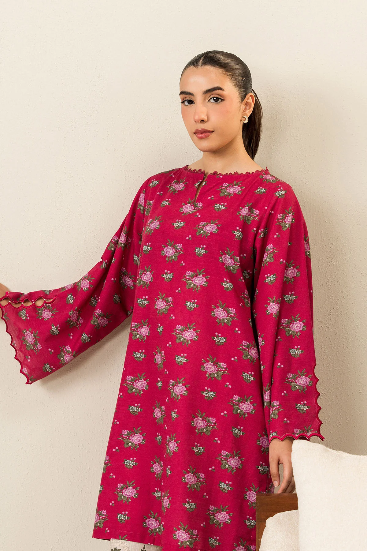 BLUSH DREAM-2PC KHADDAR PRINTED SUIT - Image 3