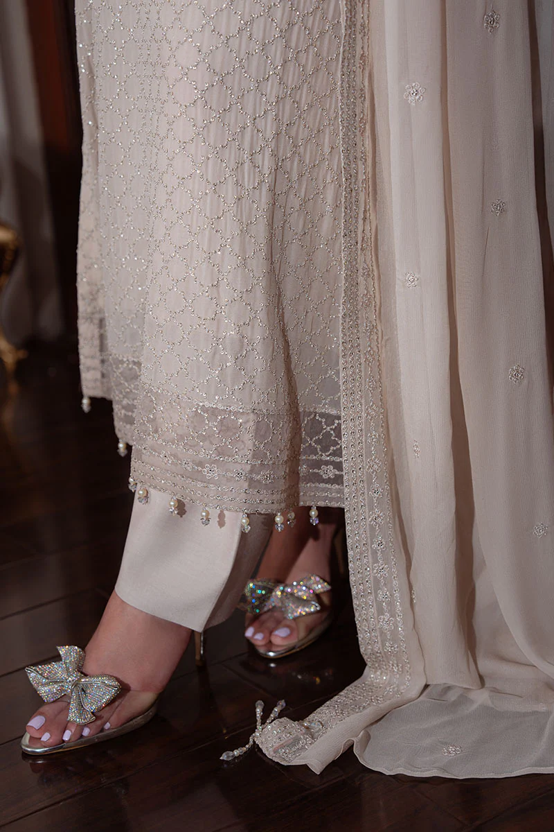 DUNE GRACE-4PC CHIFFON EMBROIDERED SUIT - Image 4