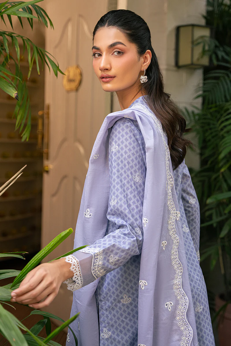 LILAC WHISPER-3 PIECE EMBROIDERED LAWN SUIT - Image 2