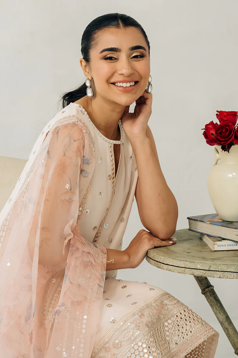 PINK HUE-4 PIECE EMBROIDERED CHIFFON SUIT - Image 4