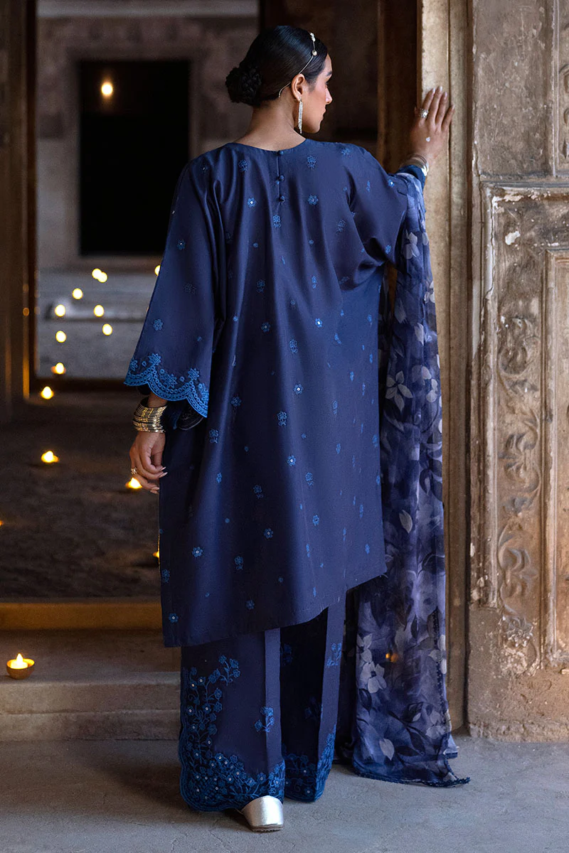 STAR GAZE-3PC EMBROIDERED LAWN SUIT - Image 5