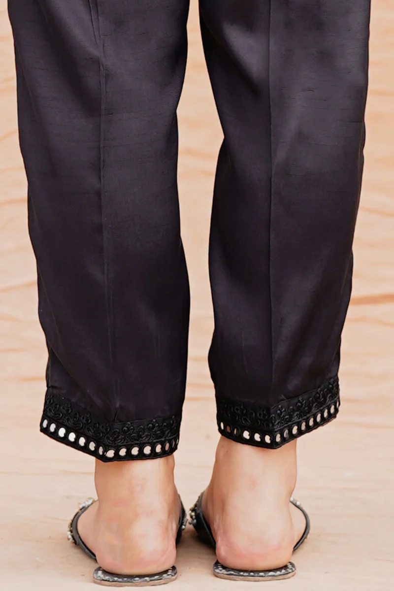 SEQUIN EMB PANTS 2 - Image 3