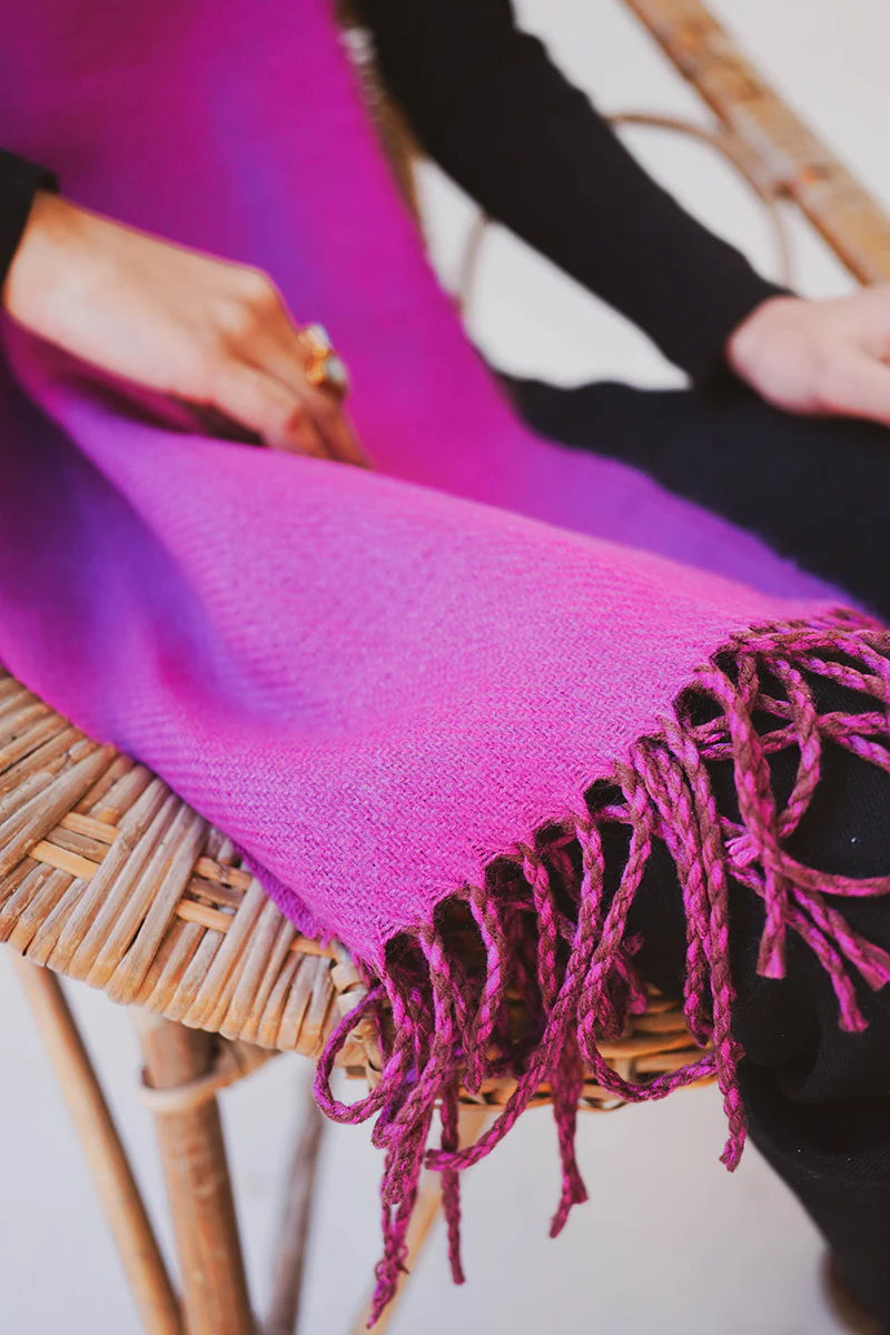 FUSCHIA SPLENDOUR SHAWL - Image 3