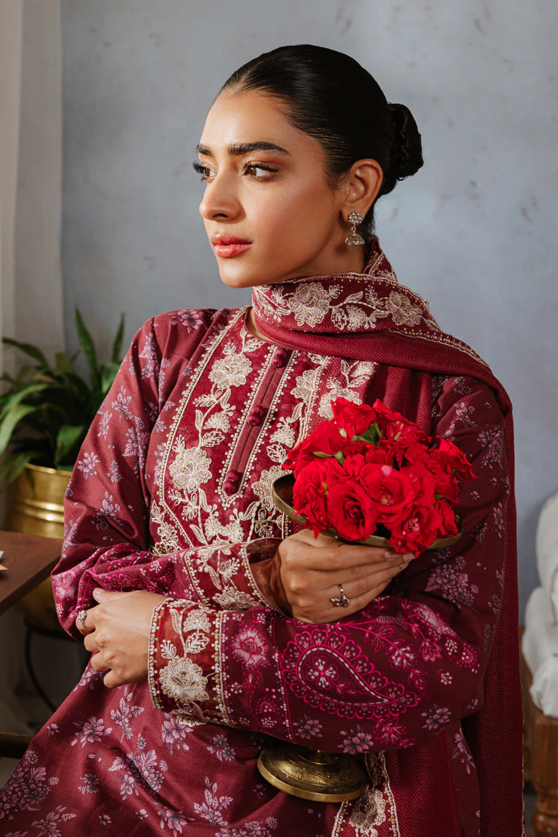 TANGO PLUM-3PC KHADDAR PRINTED SUIT - Image 5