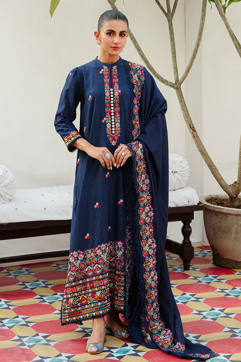 TWILIGHT GLARE-3PC KHADDAR EMBROIDERED SUIT