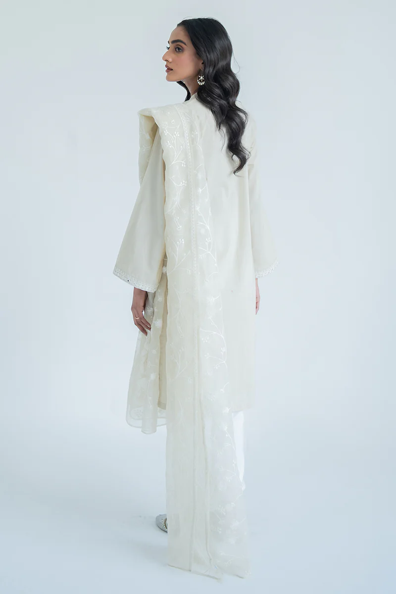 ZARMINAY-2PC (SHIRT & DUPATTA) - Image 3